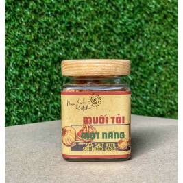 Nam Xanh Sea Salt With Sun-Dried Garlic  90g 