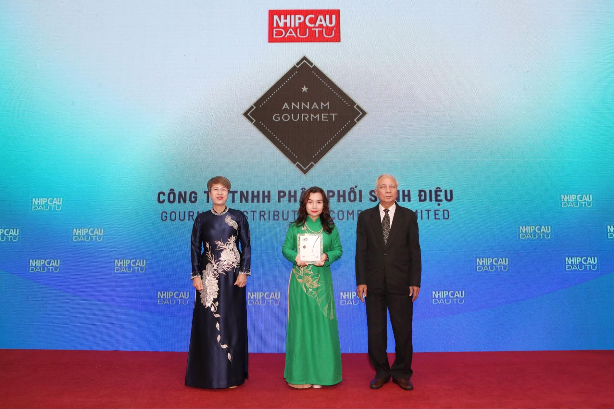 ANNAM GOURMET ĐƯỢC VINH DANH TOP 50 DOANH NGHIỆP PHÁT TRIỂN BỀN VỮNG TIÊU BIỂU 2025