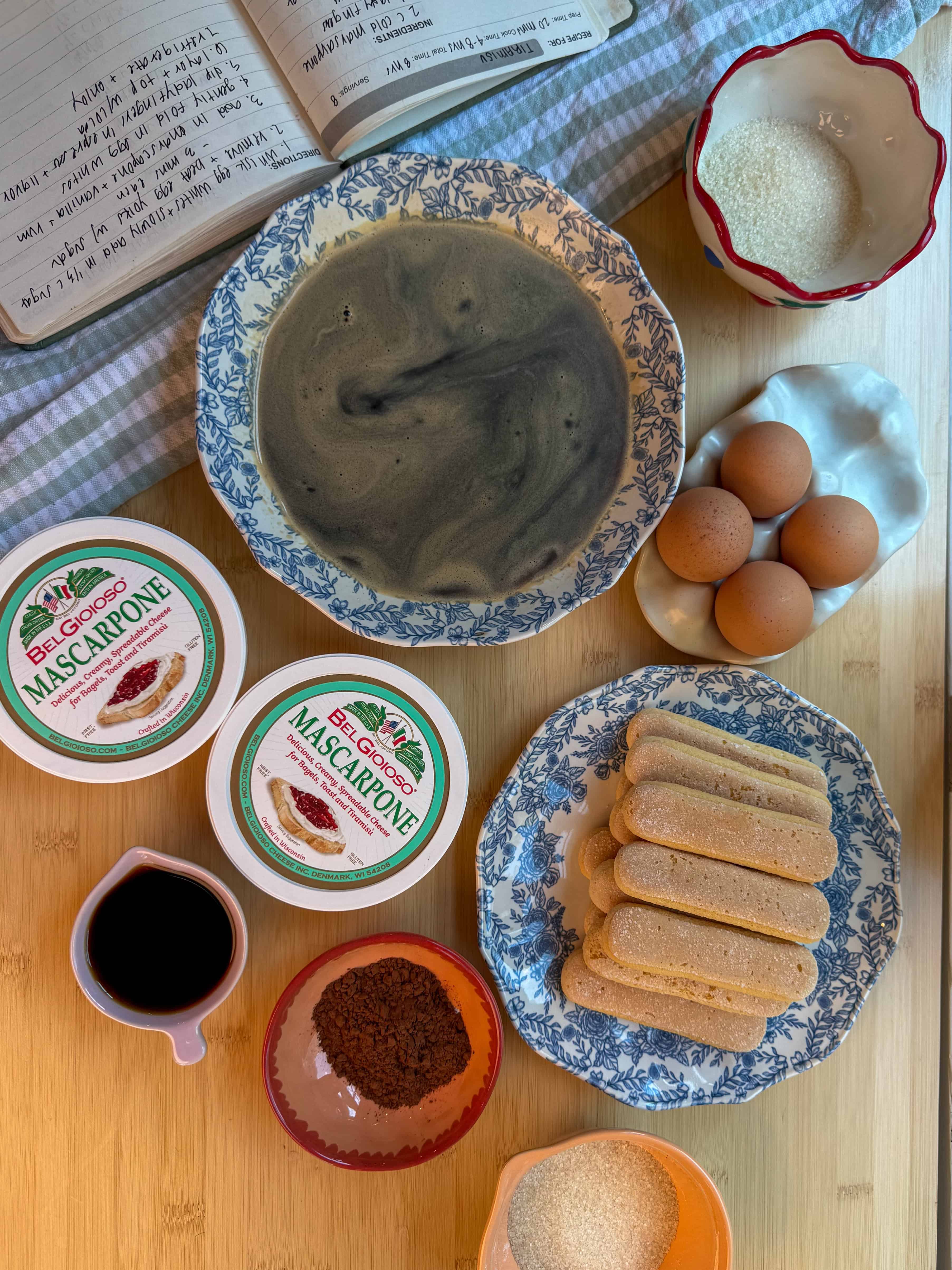 mascarpone-cheese-and-ladyfingers-are-the-"soul"-of-tiramisu-cake