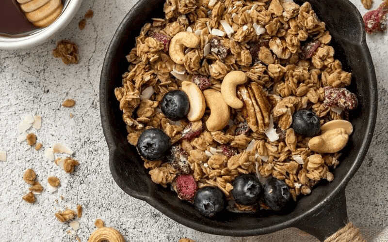 granola-ket-hop-nhieu-loai-hat