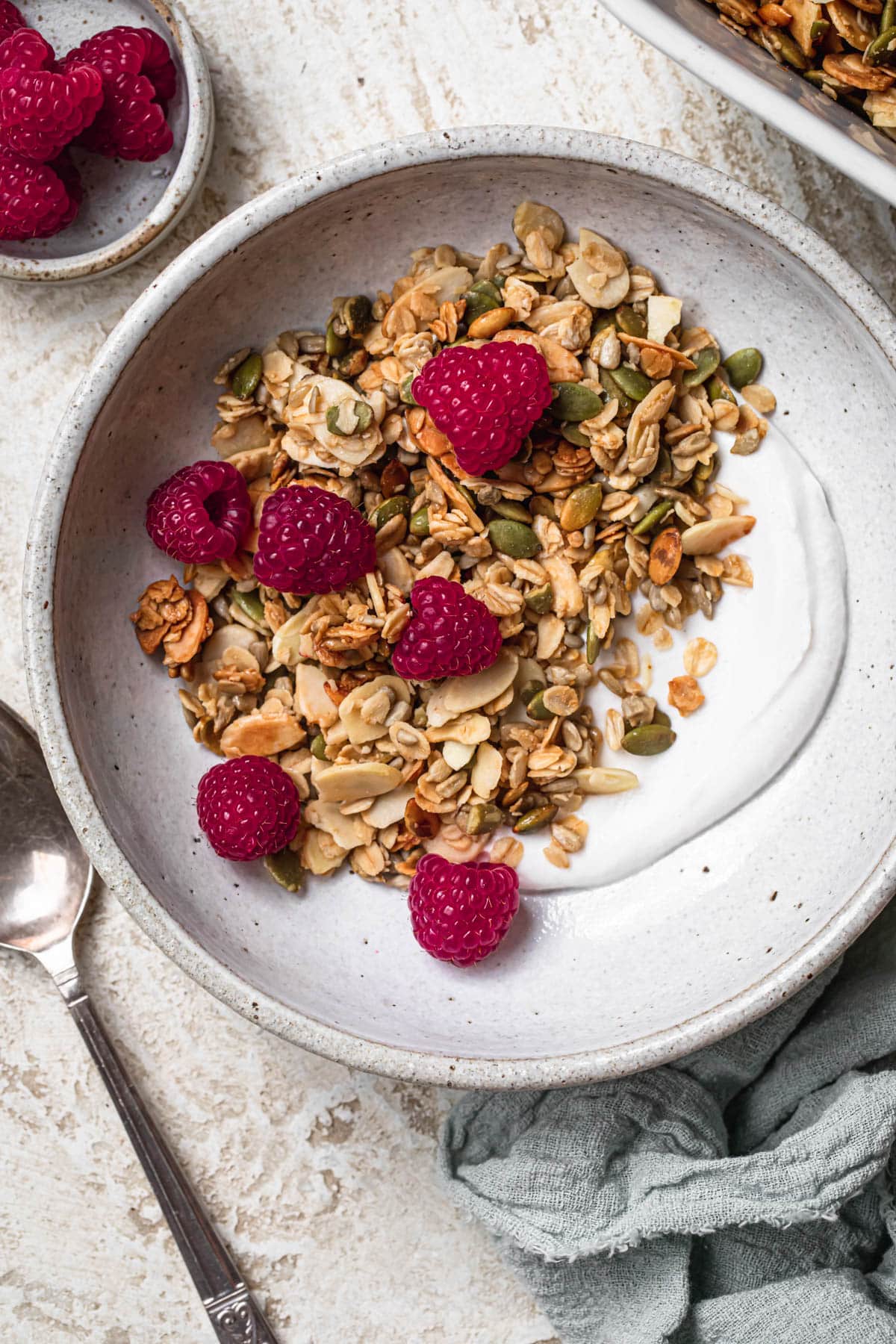  Granola hạnh nhân
