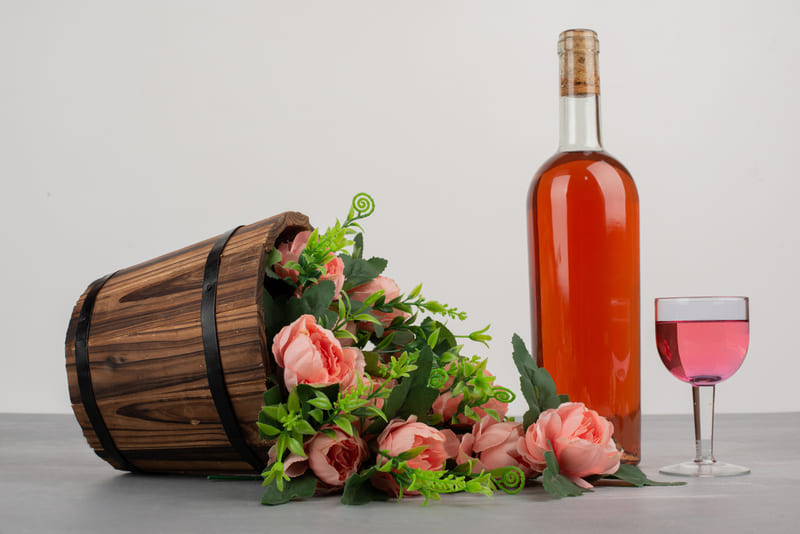 Elegant rosé wine from the South of France and Spain