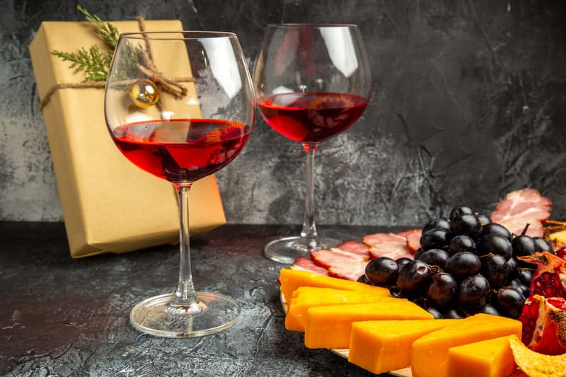 red wine is a famous alcoholic beverage