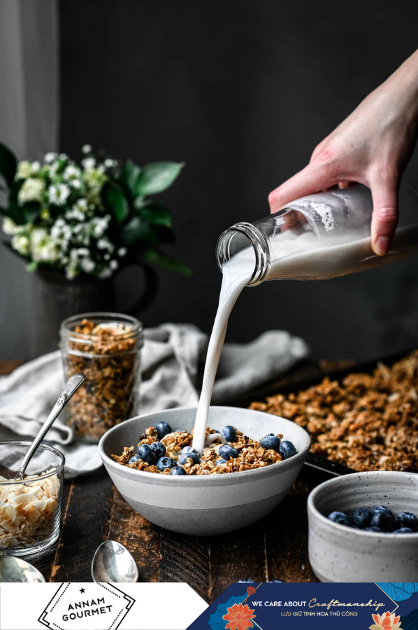 sữa không béo ăn cùng ngũ cốc